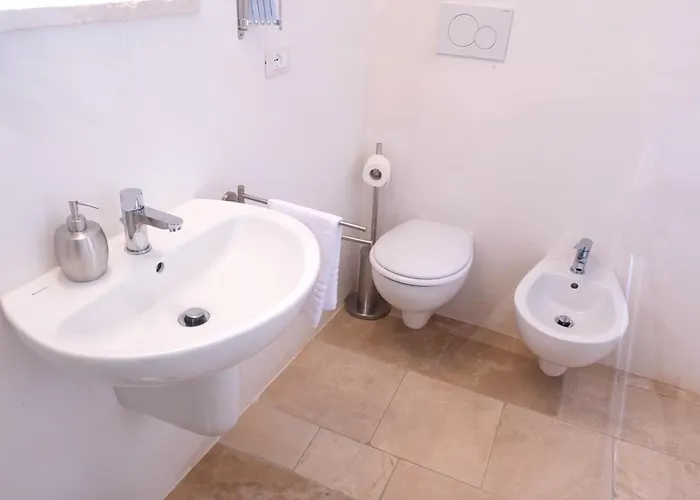 Masseria Dirupo * נוצ'י